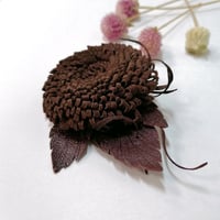Image 1 of Brooch Aster terry brown