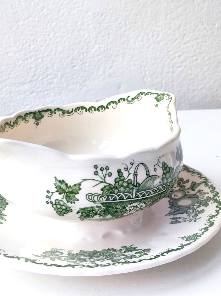 Image of Teiera e salsiera vintage Mason's Fruit Basket Ironstone China 