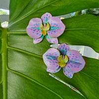 Image 2 of Tropi Orchid -earrings