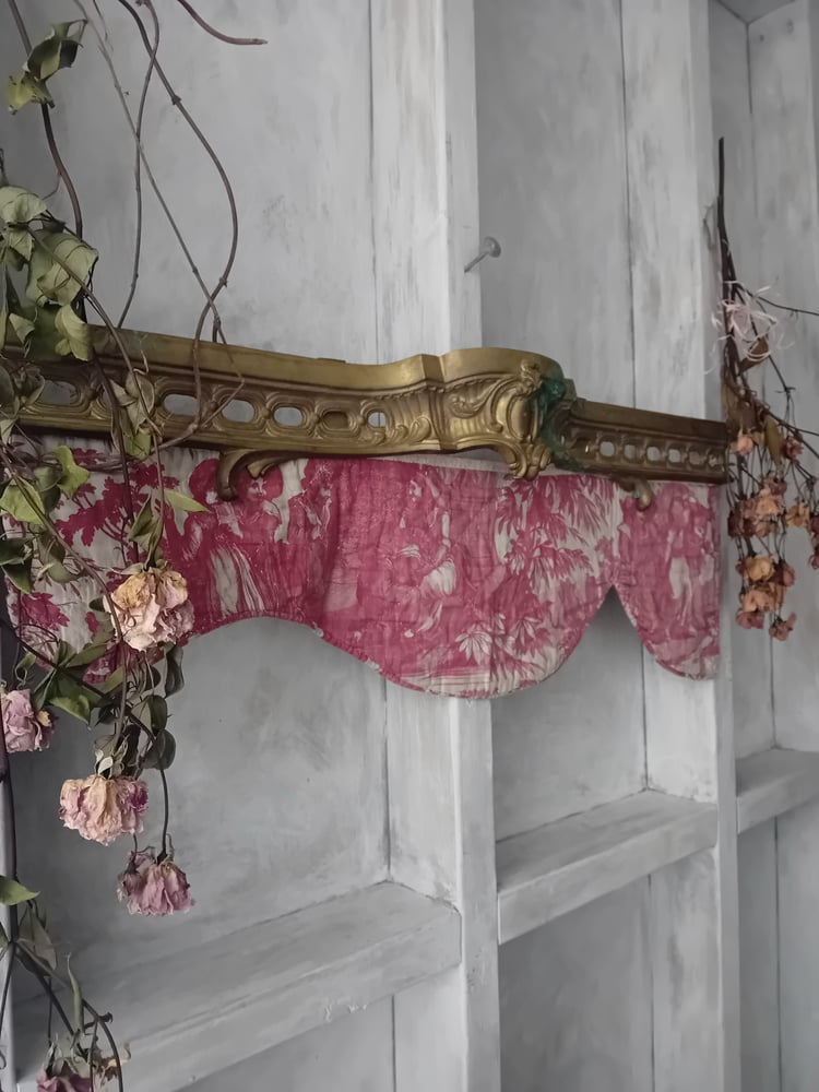 Image of French Antique Ormolu Verdigris Brass Pelmet Pinky Red Late C.18th Toile Valance
