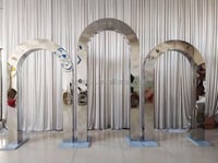 5 ft Silver shinny metal arch 