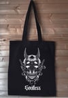 Demon tote