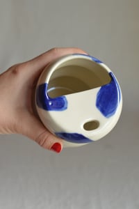 Image 4 of Wavy To-Go Sipper - Indigo Strokes