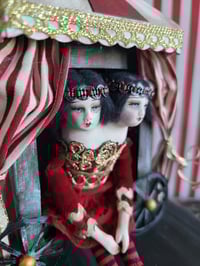 Image 1 of Eve and lyn conjoined twins freak show collection miniature 