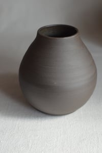 Image 4 of Cacao Vase