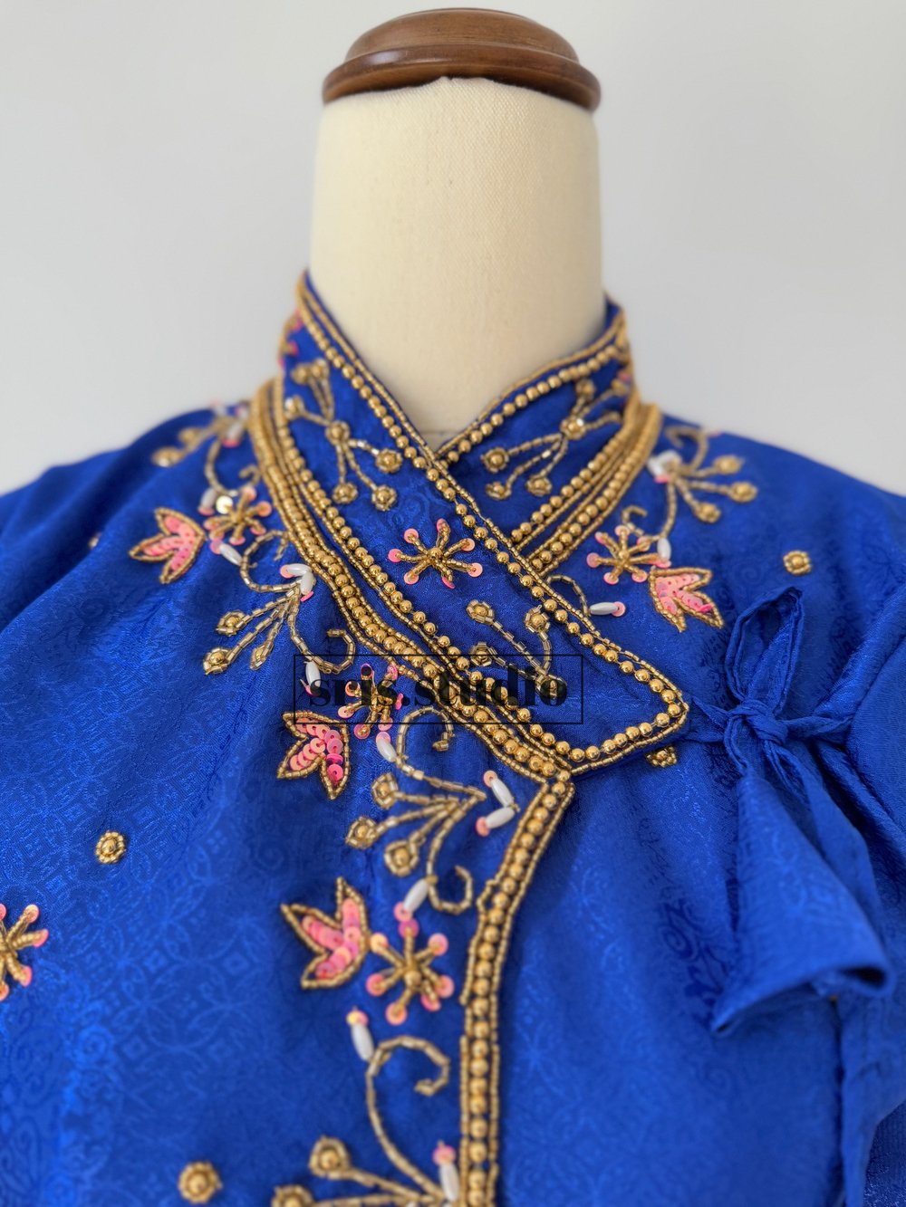 Image of Royal blue Kuching choli