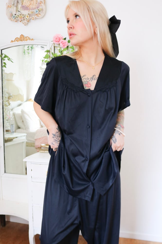 Image of Modern Vanity Fair Two Piece Nylon PJ Set (2X)