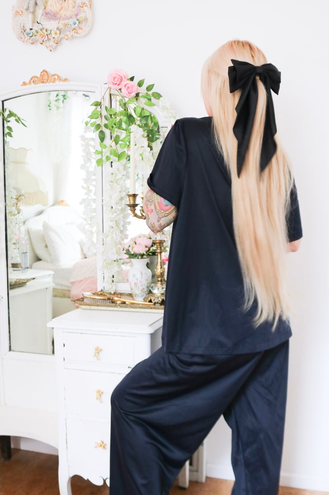 Image of Modern Vanity Fair Two Piece Nylon PJ Set (2X)
