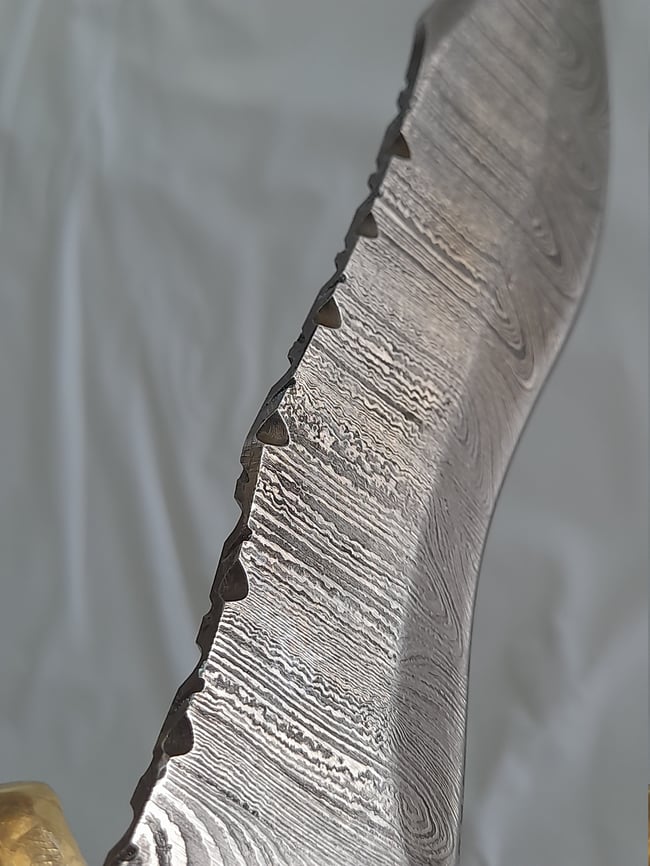 Handmade Damascus Hunting Fixed Knife with Leather Sheath Green Wood and Brass Handle