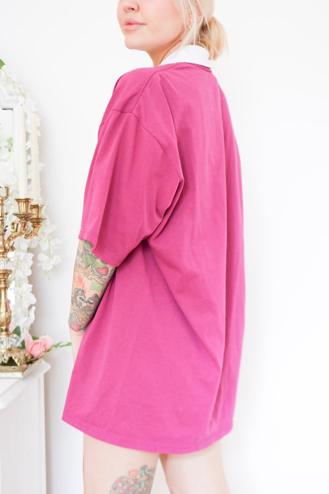 Image of 90s Cotton Grove Collard Magenta Puppy and Roses Oversized T shirt (XL)