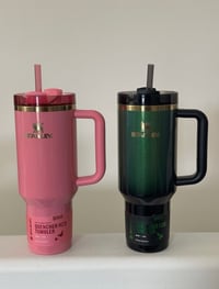 Image 6 of Stanley™️ X Wicked “Galinda” Limited Edition | 40 Oz. Quencher