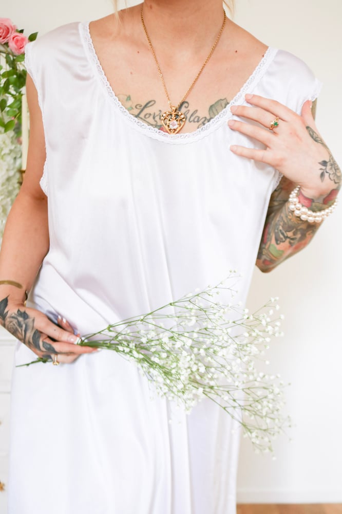 Image of White Angelic Nightgown with Lace Details (Large)
