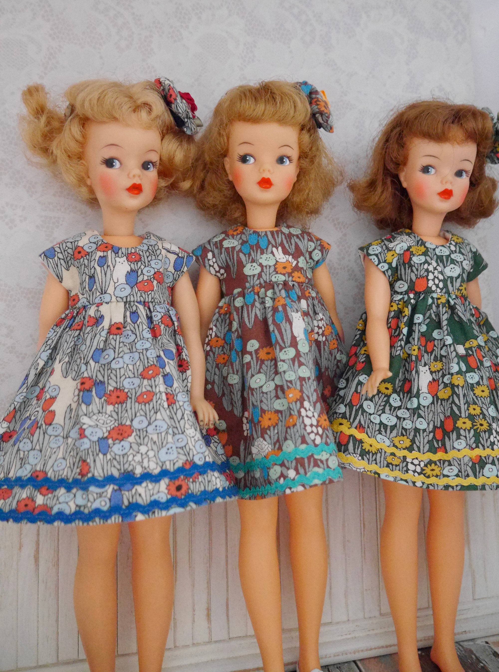 Ensemble pyjama pour poupées Tammy et Pepper, vêtements pour poupées tendance - France Ensemble pyjama pour poupées Tammy et Pepper, vêtements pour poupées tendance - France