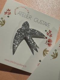 Image 4 of Pin’s hirondelle paillettes 
