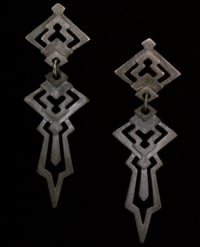 Image 2 of AZTECAH Earring Long. SILVER or OX. Normal Price 1.550.- NOW: