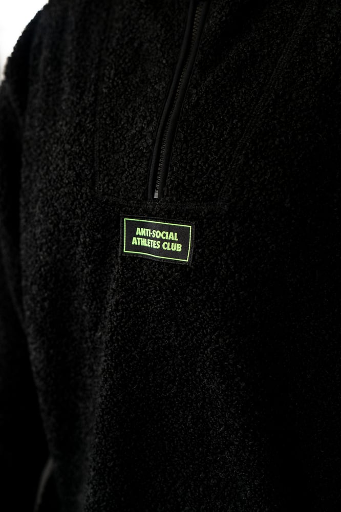 Image of WOMENS SHERPA FLEECE / BLACK 