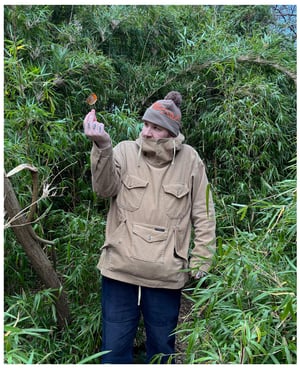 Image of WEIR 'ROBIN'.