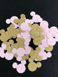 Image 2 of Minnie Mouse confetti party scatter 