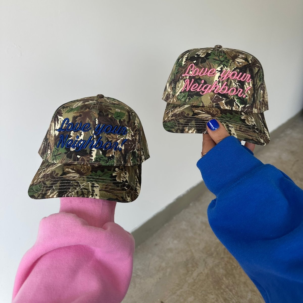 Image of camo / pink hat