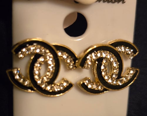 Image of Sarah (Black & Gold)