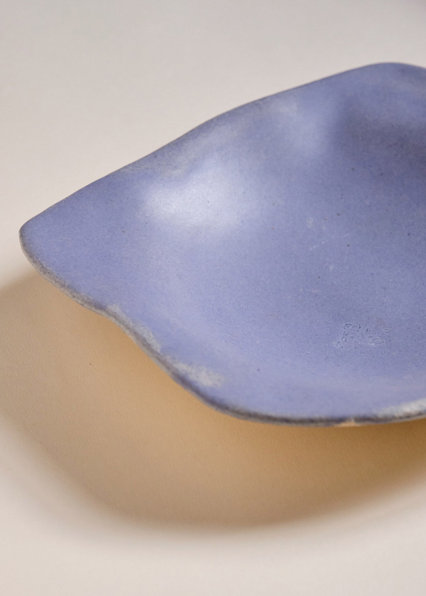 Image of Fuente/Frutero Sabi Blue-Lilac