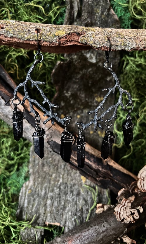 Image of OXIDIZED BLACK CRYSTAL BRANCH EARRINGS