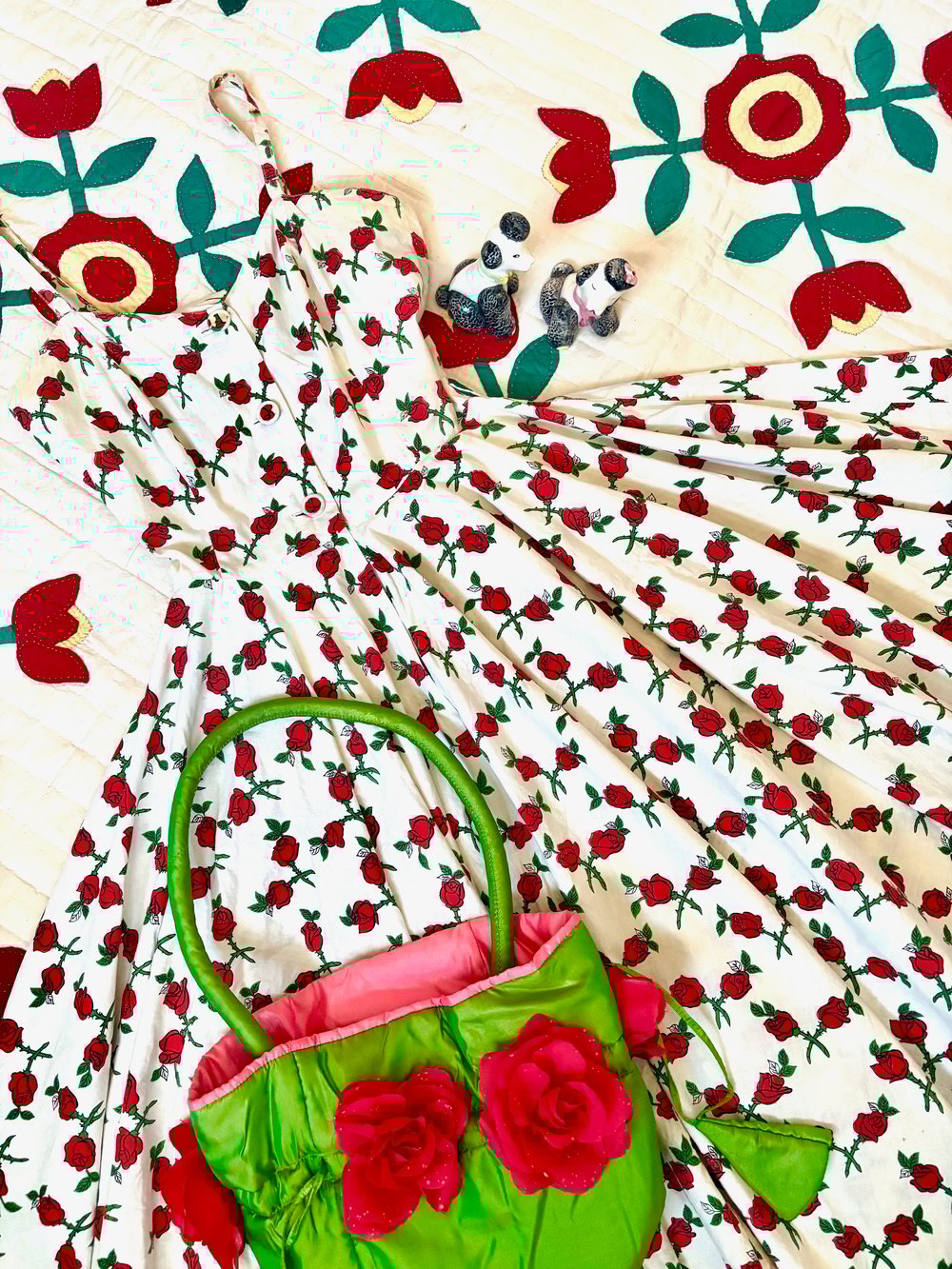 Image of 50's roses swing dress