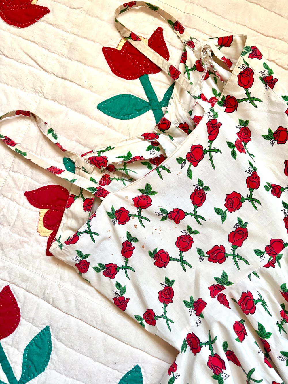 Image of 50's roses swing dress
