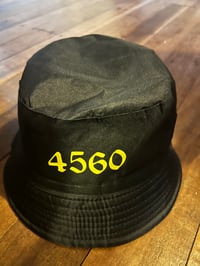 Image 2 of OG reversible bucket hat.