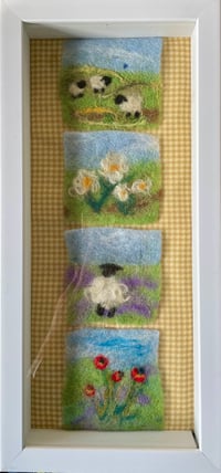 Sweet Sheep / Flowers