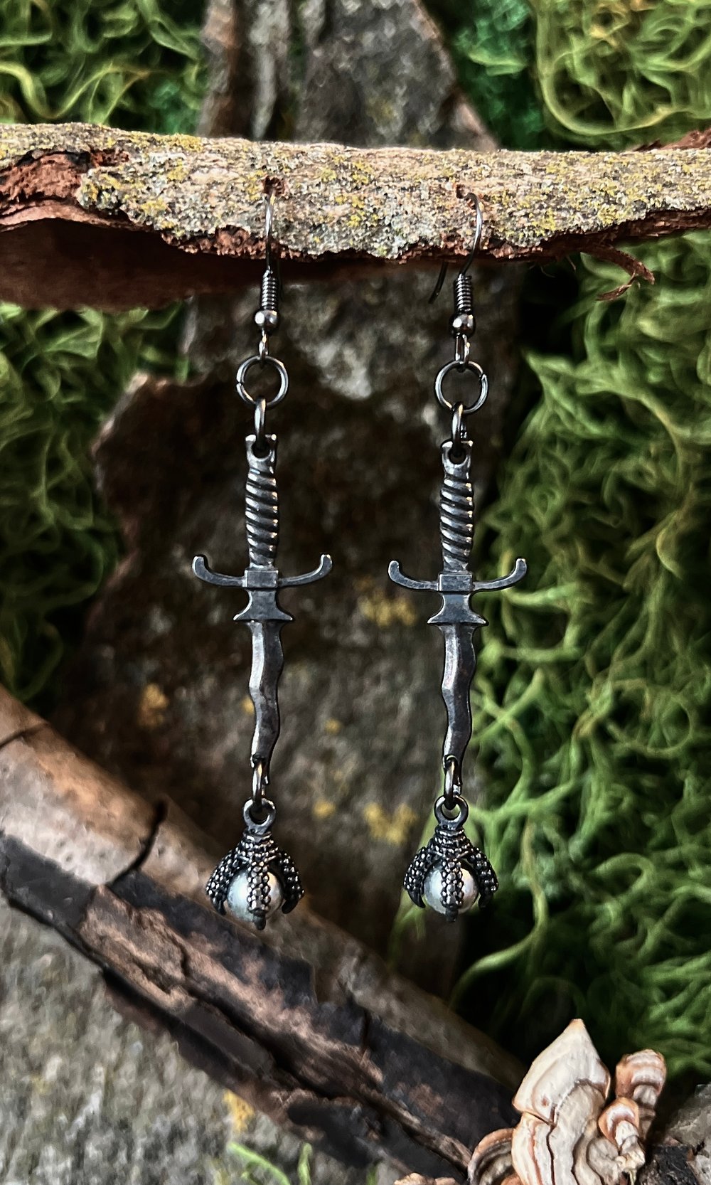 Image of OXIDIZED SWORD AND DRAGON CLAW EARRINGS