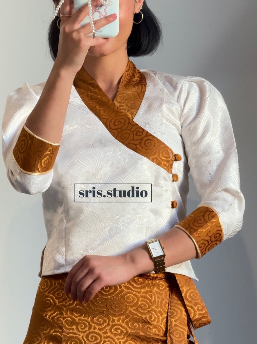 Image of YW Two Piece Bakhu set 