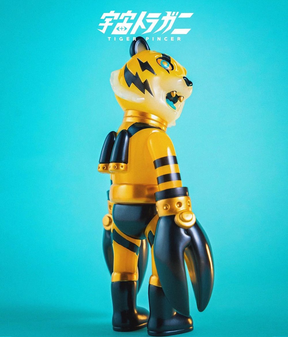Image of TIGER PINCER Vol.3