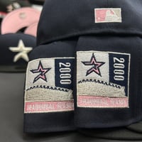 Image 2 of New Era 59Fifty Navy Black Pinky 
