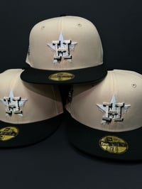 Image 2 of New Era 59Fifty Mango Mocha/ Black Ivory/Metallic Iris