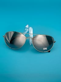 Image 1 of *NEW* MIRRORED SILVER SDL AVIATOR SUNGLASSES