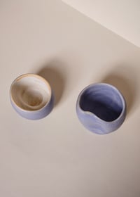 Image 5 of Vaso Wabi en Blue-Lilac