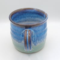 Image 3 of Chunky rippled mug. Blue on Green