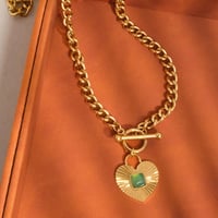 Image 3 of Après Green Heart Chain Necklace