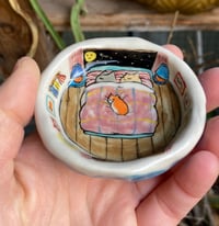 Image 4 of Super Mini Bedroom Dish