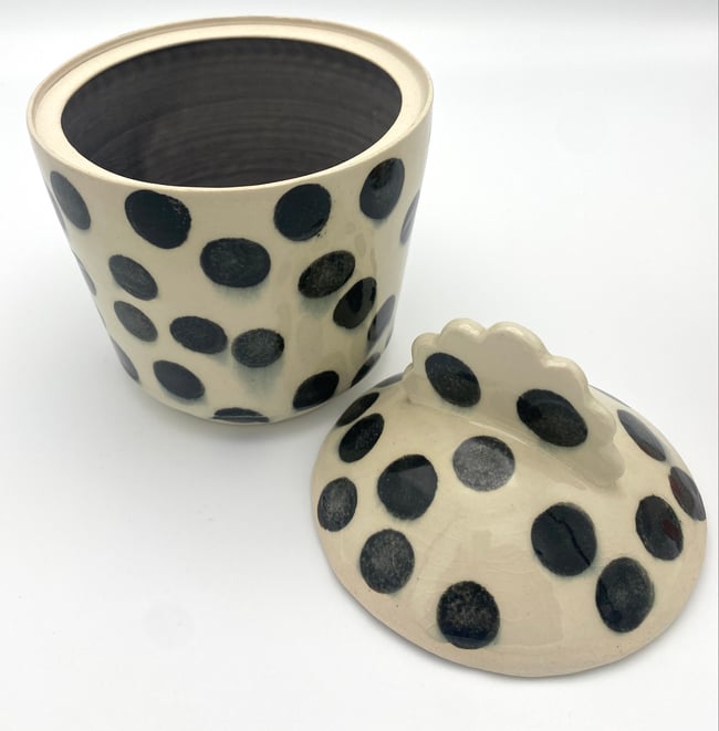 Polka Dot Jars ⚫️