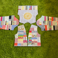 Image 5 of 013 - Medium - Colorful Linens
