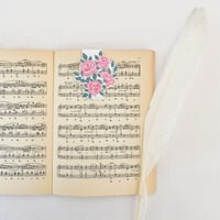 Image 2 of Rose Bouquet Magnetic Bookmark