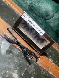 Image 2 of Whispy XL Mink False Eyelashes - Vixen