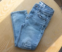 3t Old Navy Karate Skinny Boy's Distressed Jeans. 