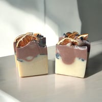 Image 1 of DUNE - JUNIPER BERRY + GRAPEFRUIT