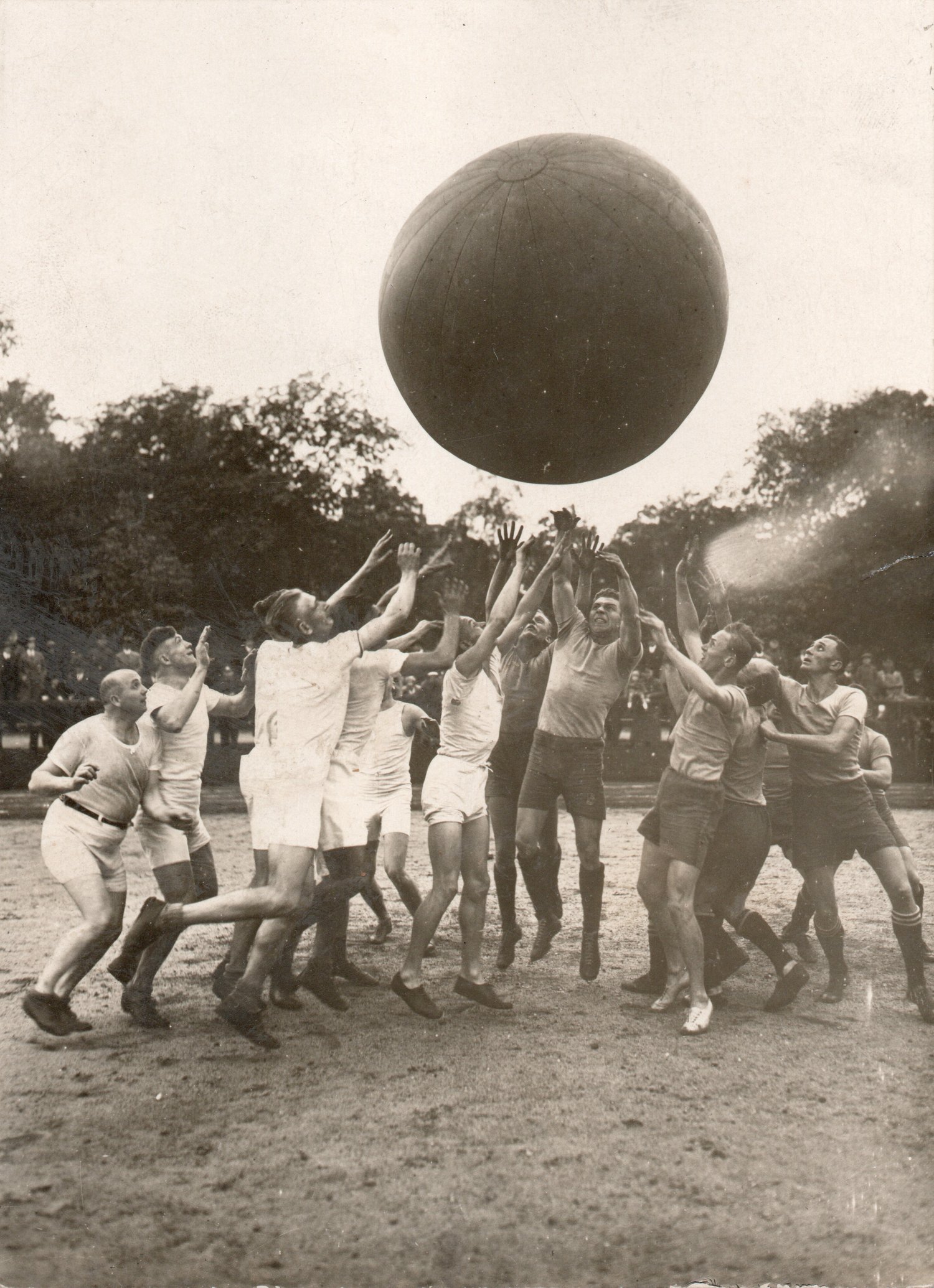 Image of Robert Sennecke: Police Championships, Germany ca. 1929