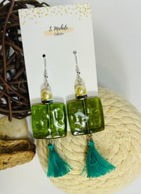 Olive Square Pearl Tassel Earrings