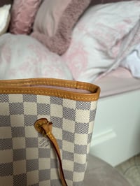 Image 8 of Louis Vuitton Neverfull MM Damier Azur Rose Ballerine