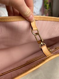 Image 15 of Louis Vuitton Neverfull MM Damier Azur Rose Ballerine